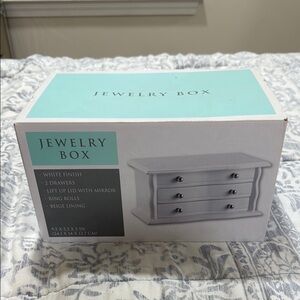 Elegant White Jewelry Box with Mirror